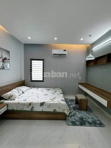 Bán gấp nhà Phú Thọ, p.1, Quận 11. Giá 2,85 tỷ/56m2, hẻm xe hơi 4m