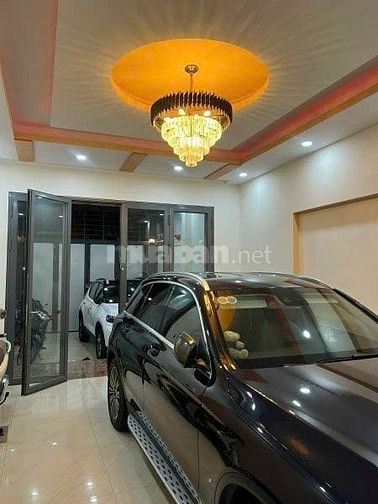 Kẹt Tiền Bán Gấp Nhà Mặt Tiền 6M LÊ VĂN SỸ, Quận 3 - 60m2 - 3 TỶ 500