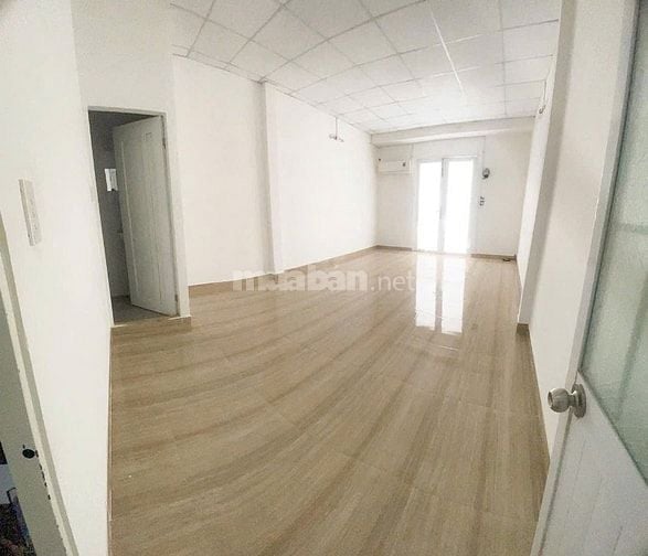 Chỉ 4,5 tỷ sở hữu nhà 2 tầng , 67m2 đất, ngang 7m Quang Trung GV