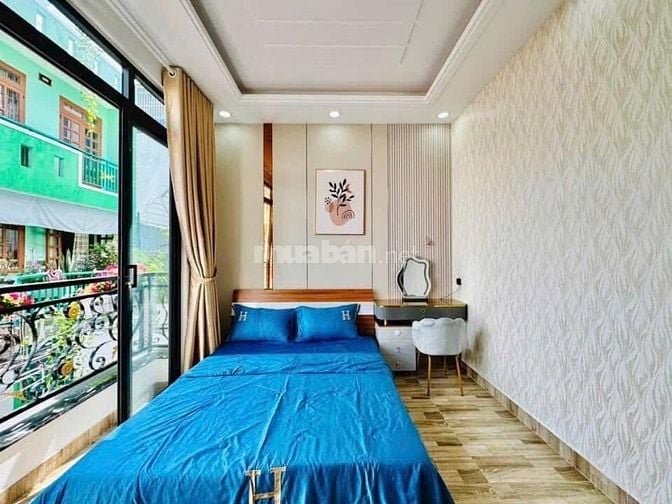 Ra mắt đầu năm, giá mềm 1tỷ950 nhà Phùng Văn Cung, 40m2, gần Ngã tư PN