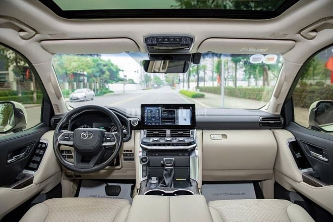 🅰️ TOYOTA LANDCRUISER LC300▪️[ Date 2021 / 34.000km ] xe hoàn hảo