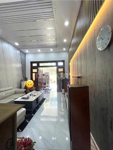 Bán nhà phố 3 tầng, 64m2, 4 phòng ngủ, hẻm xe hơi, Lê Đức Thọ, Gò Vấp