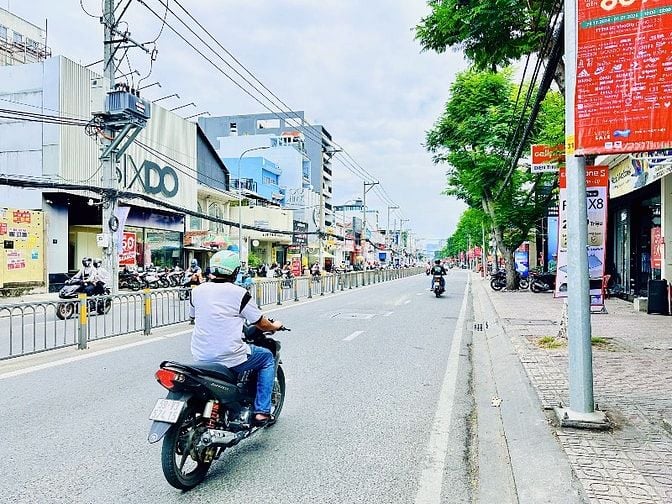 ❇️❇️❇️ Cho Thuê Nhà: 384 Nguyễn Thị Thập - Quận 7 ( 6.5x30m, 6 tầng )