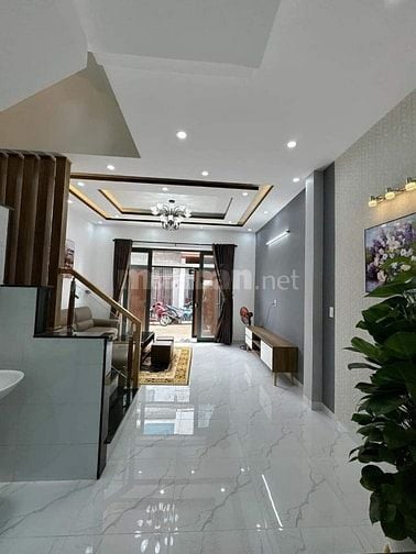 Vỡ nợ bán gấp nhà Tô Ký, Tân Chánh Hiệp, Quận 12. Giá 2,69 tỷ/52m2