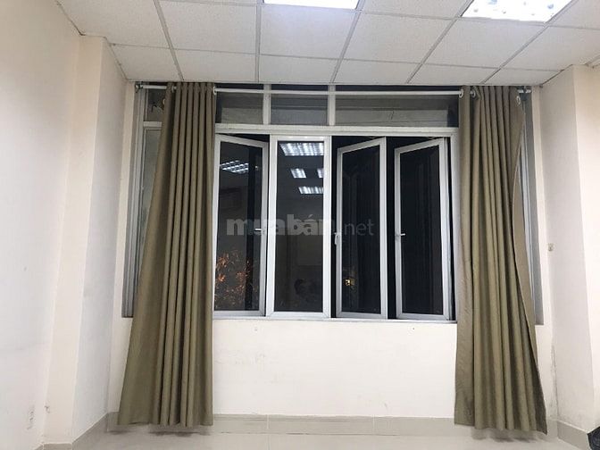 MẶT BẰNG RỘNG 35M2 LÀM VĂN PHÒNG- CÓ LỐI ĐI RIÊNG- CÓ HẦM XE LỚN FREE 