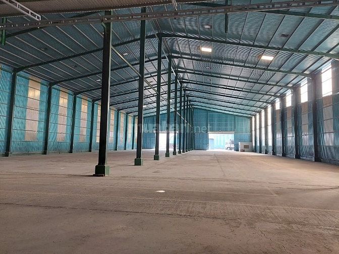 Cho thuê kho xưởng Bến Lức , Long An , diện tích : 500m2 - 1.400m2