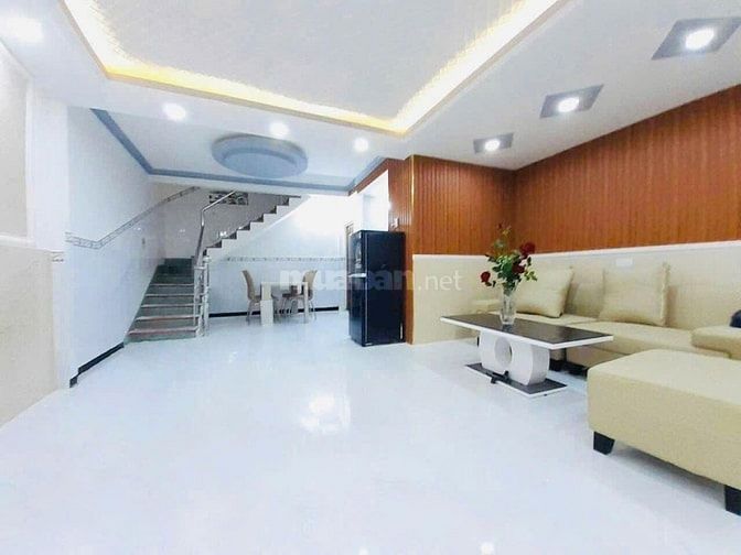 Chuyển về quê tôi bán gấp 65m2 nhà Phú Định-Q8 giá 925TR-SỔ RIÊNG