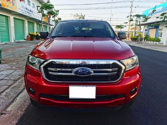 Ford Ranger XLT 2018 – Số Tự Động, 2 cầu – Máy Dầu 2.2