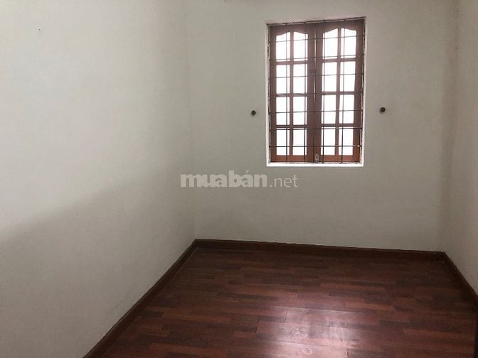 *Căn hộ tr tầng 2, 80m2, 2PN, trung tâm Q Đống Đa