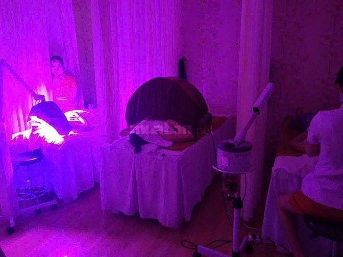 Cần tuyển nhân viên Spa chăm sóc da, boddy, làm tại Phú Mỹ Hưng Quận 7