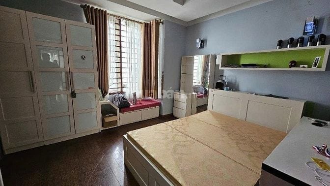 SIÊU BIỆT THỰ VIP NHẤT ĐỐNG ĐA - LÔ GÓC -GARA Ô TÔ- KINH DOANH TỐT