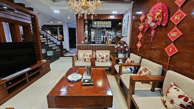 SIÊU BIỆT THỰ VIP NHẤT ĐỐNG ĐA - LÔ GÓC -GARA Ô TÔ- KINH DOANH TỐT