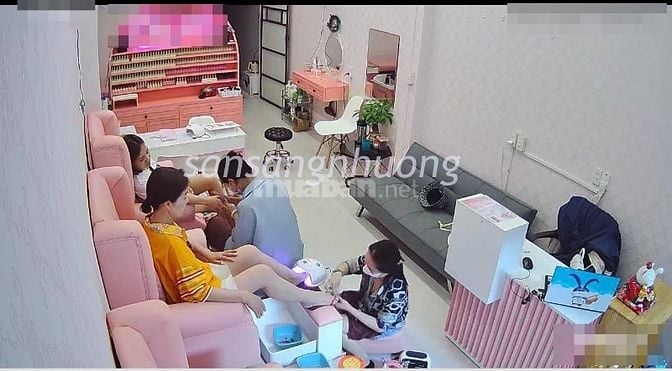 Sang tiệm nail giá rẻ mặt tiền Phan Bội Châu