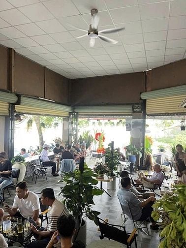 Sang quán cafe góc 2MT đẹp khu dân cư đông đúc , Phường 14 , Quận Gò v