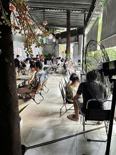 Sang quán cafe góc 2mt đường An phú Đông , Quận 12 