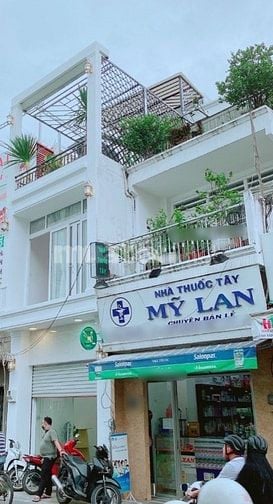 Bán nhà P04. Phú Nhuận - MẶt Tiền đường Thích Quảng Đức - 61,3m2 - Giá