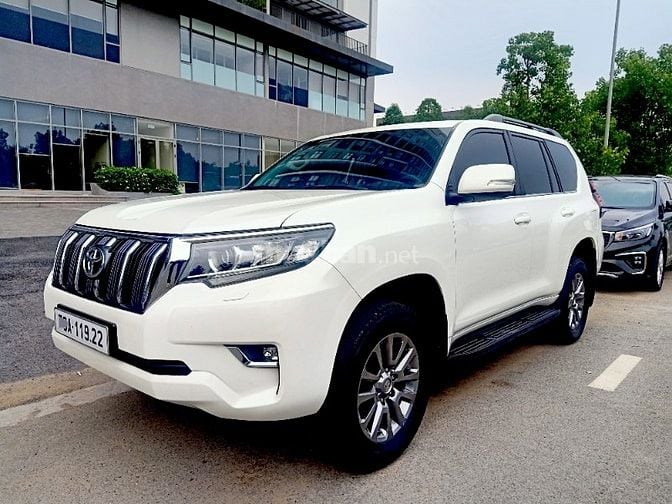 Ca sĩ Diễn Viên GIA LÂM bán rẻ Toyota Land cruiser Prado 2019 Zin A-Z 