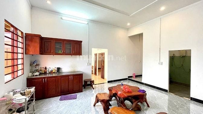 BÁN GẤP NHÀ Ở ĐƯỜNG NGUYỄN XÍ TRÀ ĐA - DT 15m x 33m Giá 2Ty690 