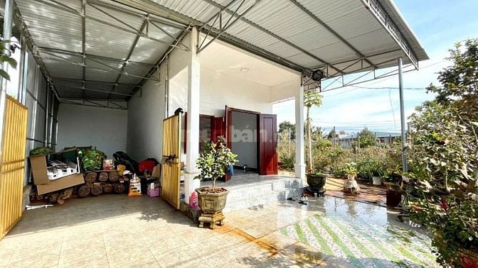 BÁN GẤP NHÀ Ở ĐƯỜNG NGUYỄN XÍ TRÀ ĐA - DT 15m x 33m Giá 2Ty690 