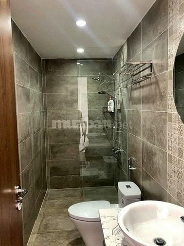 Nhà mặt phố  sử dụng 114m² 2 phòng ngủ 2 wc 