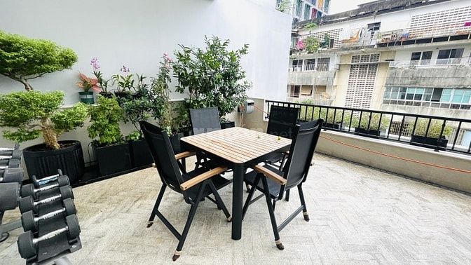 Bán nhà mặt tiền Nguyễn Văn Thủ - Điện Biên Phủ Q.1 : 8,5m x 15m 