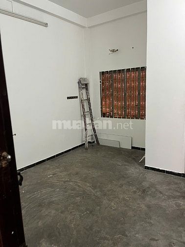 Cho thuê nhà MT Thành Thái P.14 Quận 10 giá 35 triệu – 80m2