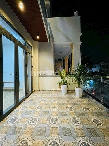 Chủ cần bán gấp nhà 52m2 giá 1tỷ850 triệu đường Dương Bá Trạc Quận 8