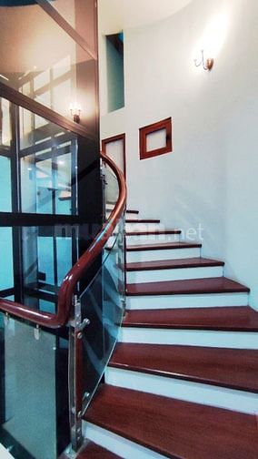 Bán biệt thự 120m2, 48,8 tỷ, view đẹp tại Liễu Giai, Ba Đình, Hà Nội