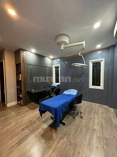 Nhà đẹp ngang 6M HXH tránh Thống Nhất 120m2 mái Thái KD Spa 12.5 tỷ