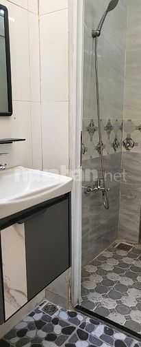 Chính chủ bán nhà mới trệt 1 lầu đúc BTCT, 24m2, 2PN, 2NVS