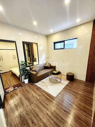 Nhà Đẹp Gần Đường Ô TÔ, Phố 8/3, Hai Bà Trưng 35m, giá 2.18 tỷ.