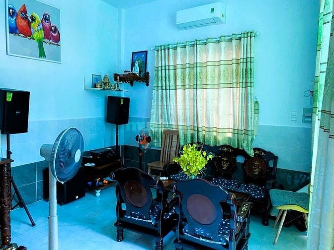 Bán nhà 2 mặt tiền đường 6, Linh Tây, 56m2, 2 tầng, 5 tỷ, sổ hồng