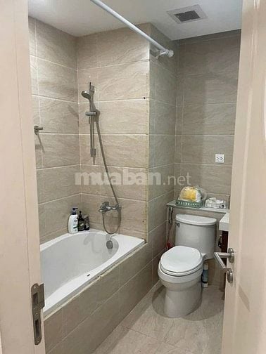 Chung cư Satra Eximland, Phan Đăng Lưu, Phú Nhuận:2p ngủ,2wc, NT, 17tr