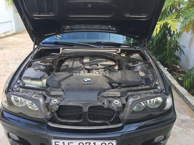 Bán xe BMW 318i 2004 sx năm 2004