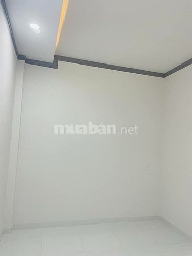 Tỉnh Lộ 10, Hẻm xe hơi, 40m2 thổ cư, Sổ hồng, 2 tỷ 200 còn bớt !!!