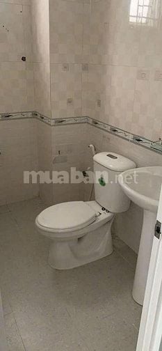 4,5tỷ P3Q8 nhà 2 lầu 3,8x9 2pn3wc căn góc thoáng mát SHR 