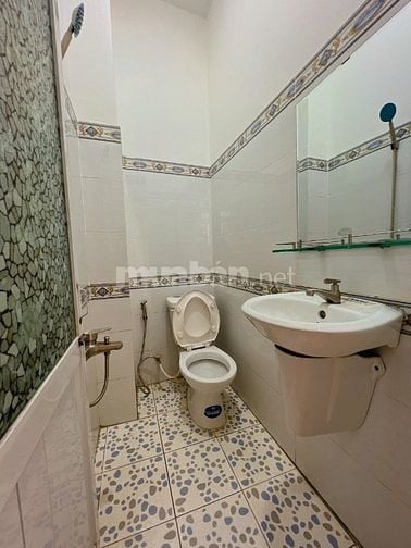 NHÀ TÂN PHÚ 30M2 ĐƯỜNG TÂY THẠNH 2PN 2WC SHCC TRONG NGÀY