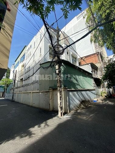 Cho thuê nhà MT Đào Duy Anh, P.9, Q. PN. DT 10x30m. Trệt 3L Giá 80tr