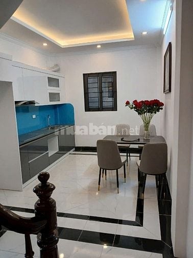 PHỐ MINH KHAI HAI BÀ TRƯNG 5 TẦNG 45M2 7.2 TỶ 