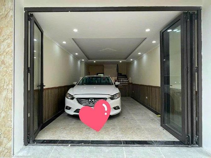  HOÀNG ĐẠO THÀNH - 6 TẦNG - GARA ÔTÔ - DT 40M - MT 4M - 11,6 TỶ