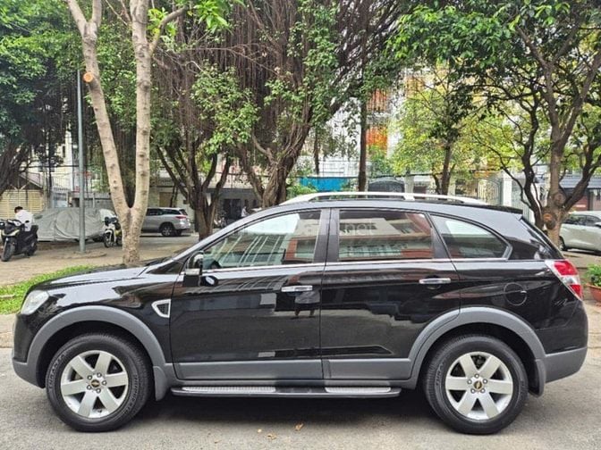 Chevrolet Captiva (LTZ) đời 2008Auto-odo:62.000km,gđ sử dụng mới 95%