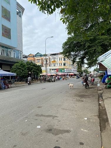 Cho thuê nhà nguyên căn chợ Bình Điền, 12 tr , vừa ở vừa kinh doanh 