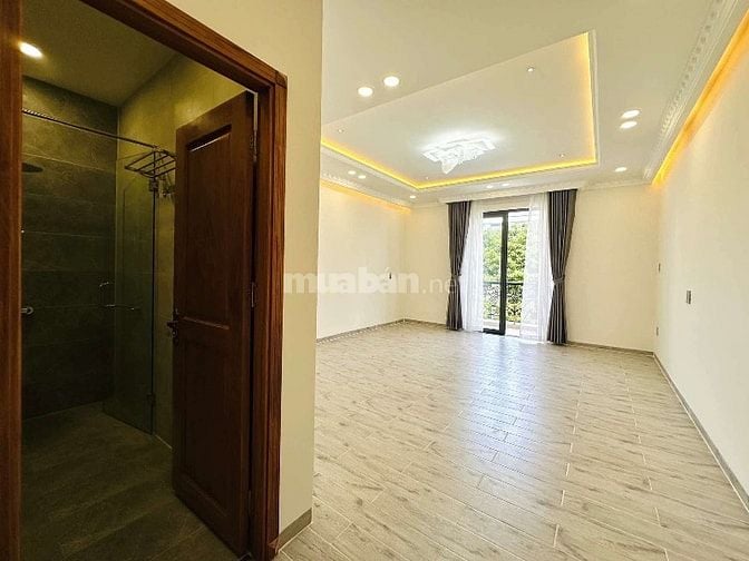 Bán nhà Lê Quang Định 68m2 ( 4,6*14 )-ô tô 7 chỗ ngủ trong nhà, 6 tầng