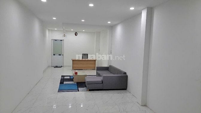 Nhà MT Nguyễn Trãi, P11, Quận 5; Tổng DT 505m², 4,1m x 30m, nở hậu 10m