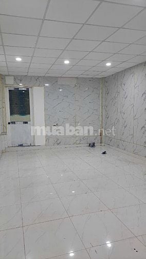 Nhà MT Nguyễn Trãi, P11, Quận 5; Tổng DT 505m², 4,1m x 30m, nở hậu 10m