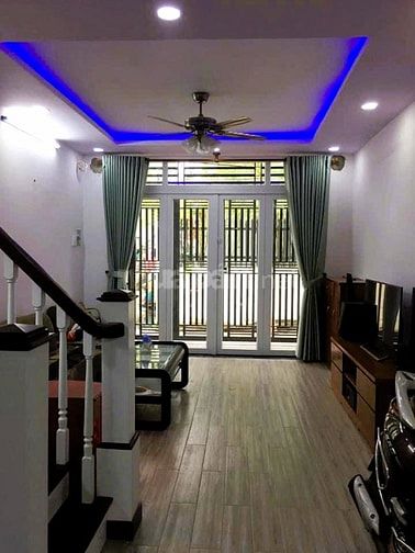 Bán nhà 2 tầng, 40m², 2PN, 4.2 tỷ - đường 38, Linh Đông, sổ hồng riêng