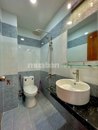 Bán nhà giá 3tỷ5 đường Nguyễn Thị Huỳnh P8 Phú Nhuận. DT 53m² sổ riêng