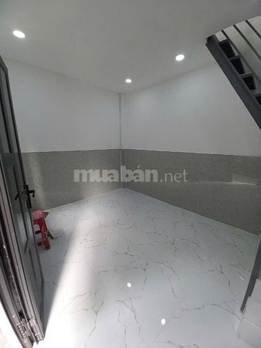 Bán nhà hẻm 270/ Hoà Hảo, P.4, Q.10 - 2PN 2WC - GIÁ 2,92 tỷ (TL)