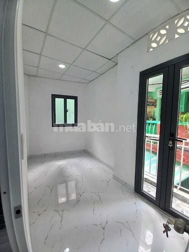 Bán nhà hẻm 270/ Hoà Hảo, P.4, Q.10 - 2PN 2WC - GIÁ 2,92 tỷ (TL)