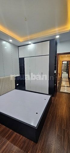 Bán Nhà Phố 8/3 Thanh Nhàn Hai Bà Trưng Thang Máy Ô Tô Vào Nhà sđcc